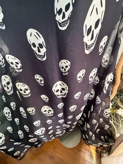 Alexander McQueen Skull Silk Square Scarf.
