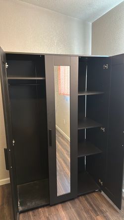 Closet/storage/clothes
