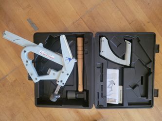 Porta-Nails 402 Hammerhead Manual Flooring Nailer Kit