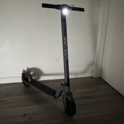 GoTrax  XR ADVANCE Lightweight Electric Scooter