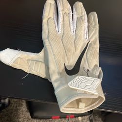 College Glove
