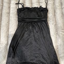 Women’s Dress, Medium 