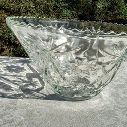 VINTAGE ANCHOR HOCKING PRESCUT CLEAR GLASS PUNCHBOWL 