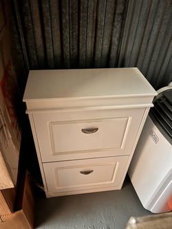 White Shoe Storage Cabinet / Shoe Organizer