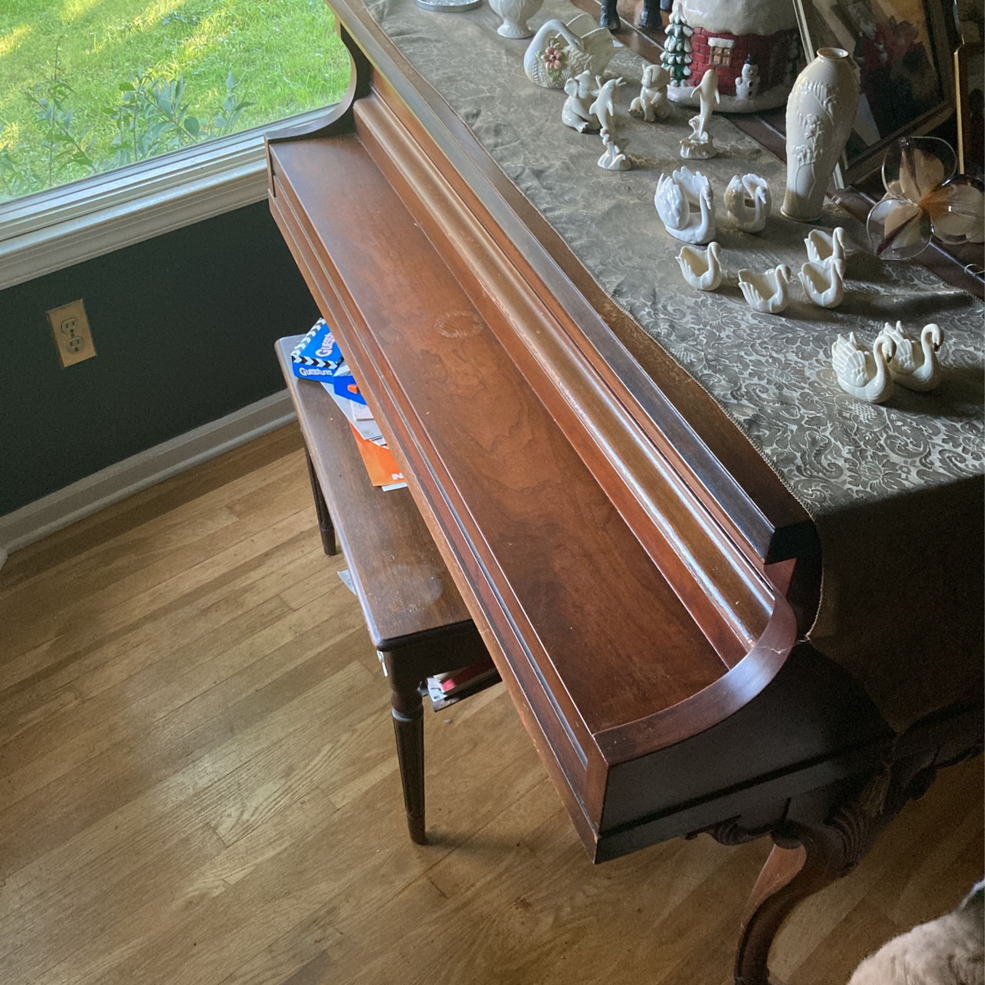 Grand Piano