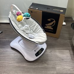 4moms MamaRoo Multi Motion Baby Swing 