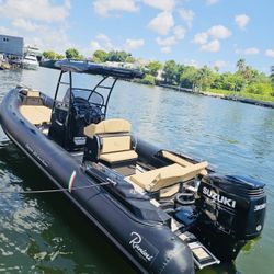 Ranieri Cayman 26.0 Sport Touring Powered By Suzuki  300 Hp