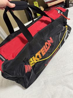 Ektelon Triple Threat Gear Sports Long Body XL Bag. Mint/ Premium Cond!