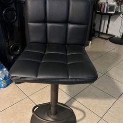 Vanity Chair 