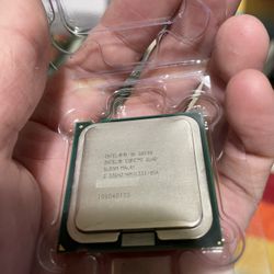 Intel® Core™2 Quad Processor Q8200