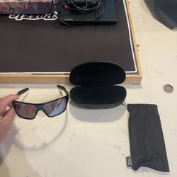 Full Frame Oakleys