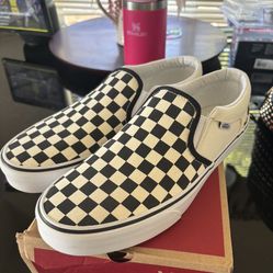 Vans Men’s Size 9 New With With Box