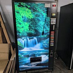 Vendor vending drink Machine 