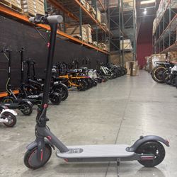 Electric scooter