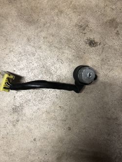 80 89 Nissan Z31 300zx ignition switch electrical part only