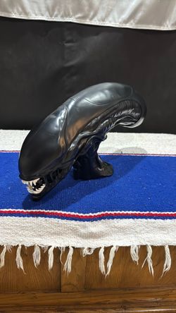 Alien Romulus Xenomorph Head Popcorn Bucket