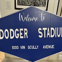 Dodger Sign