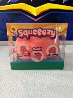 Squeeezy Peach Sensory Squeeze Toy