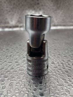 Snap On TMUSM10 - 1/4" Drive 10mm Shallow 6Pt Chrome Universal Socket. Used