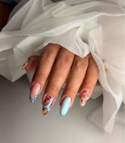 Nails/uñas