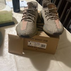 adidas Men's Yeezy Boost 350 V2 Shoes