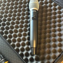 Shure Wireless Handhelds Mic 