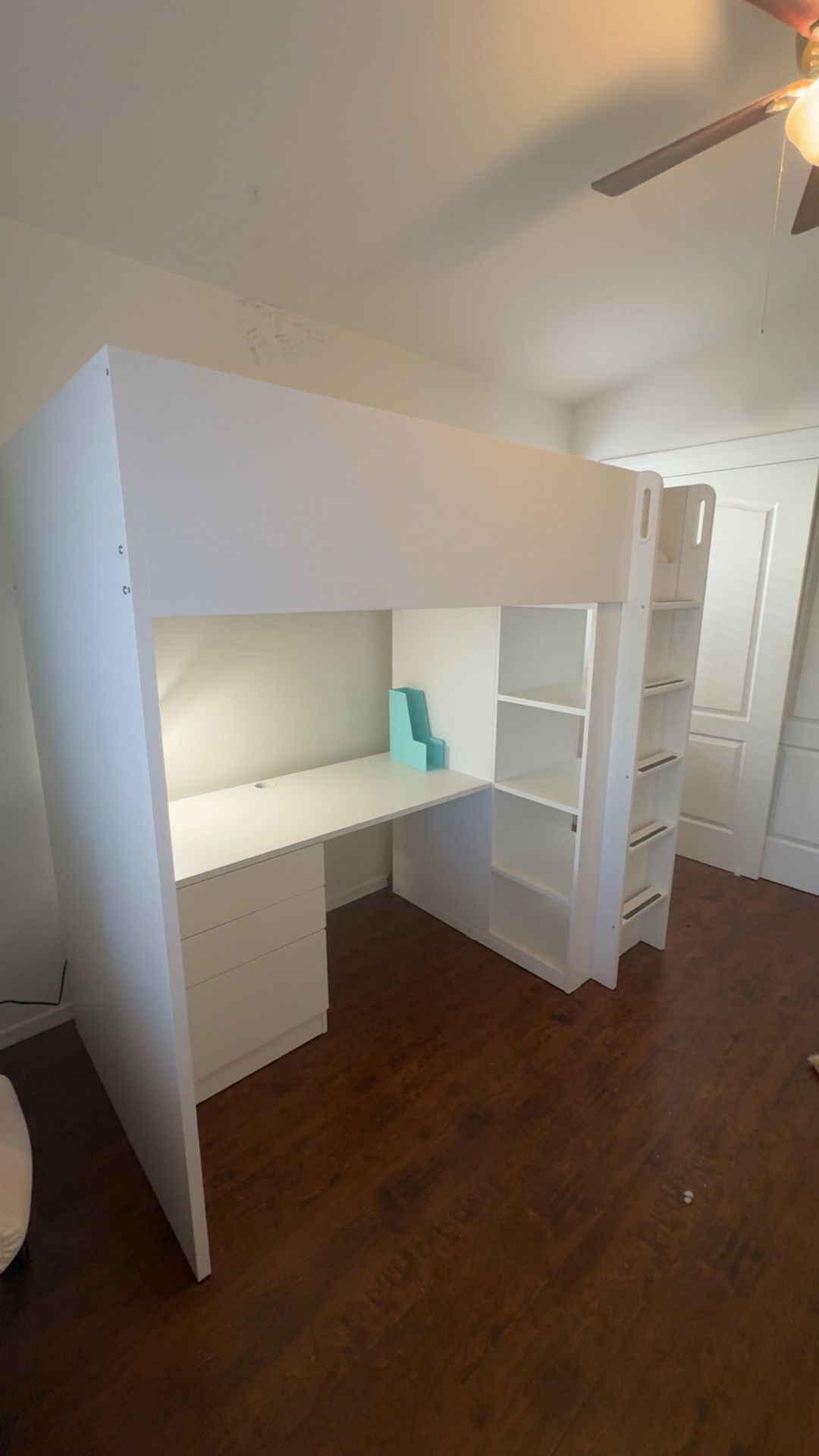 Twin Bunk Bed