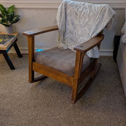 arts and craft rocking chair