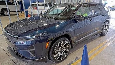 2025 Jeep Wagoneer S