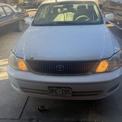 2000 Toyota Avalon