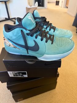 Nike Kobe 4 girl dad size 10