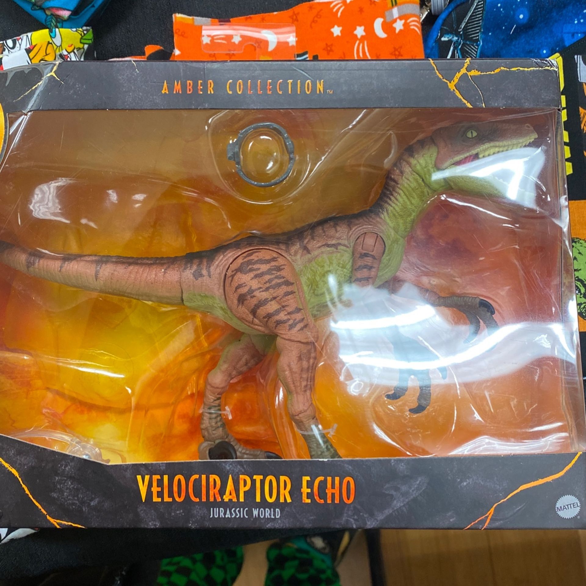 Jurassic World Echo Amber Collection