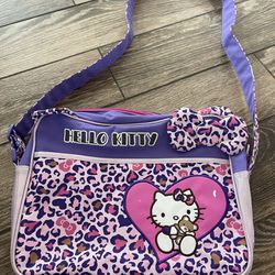 Hello Kitty messenger bag