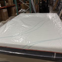 KING MATTRESS TEMPURPEDIC PRO ADAPT FIRM