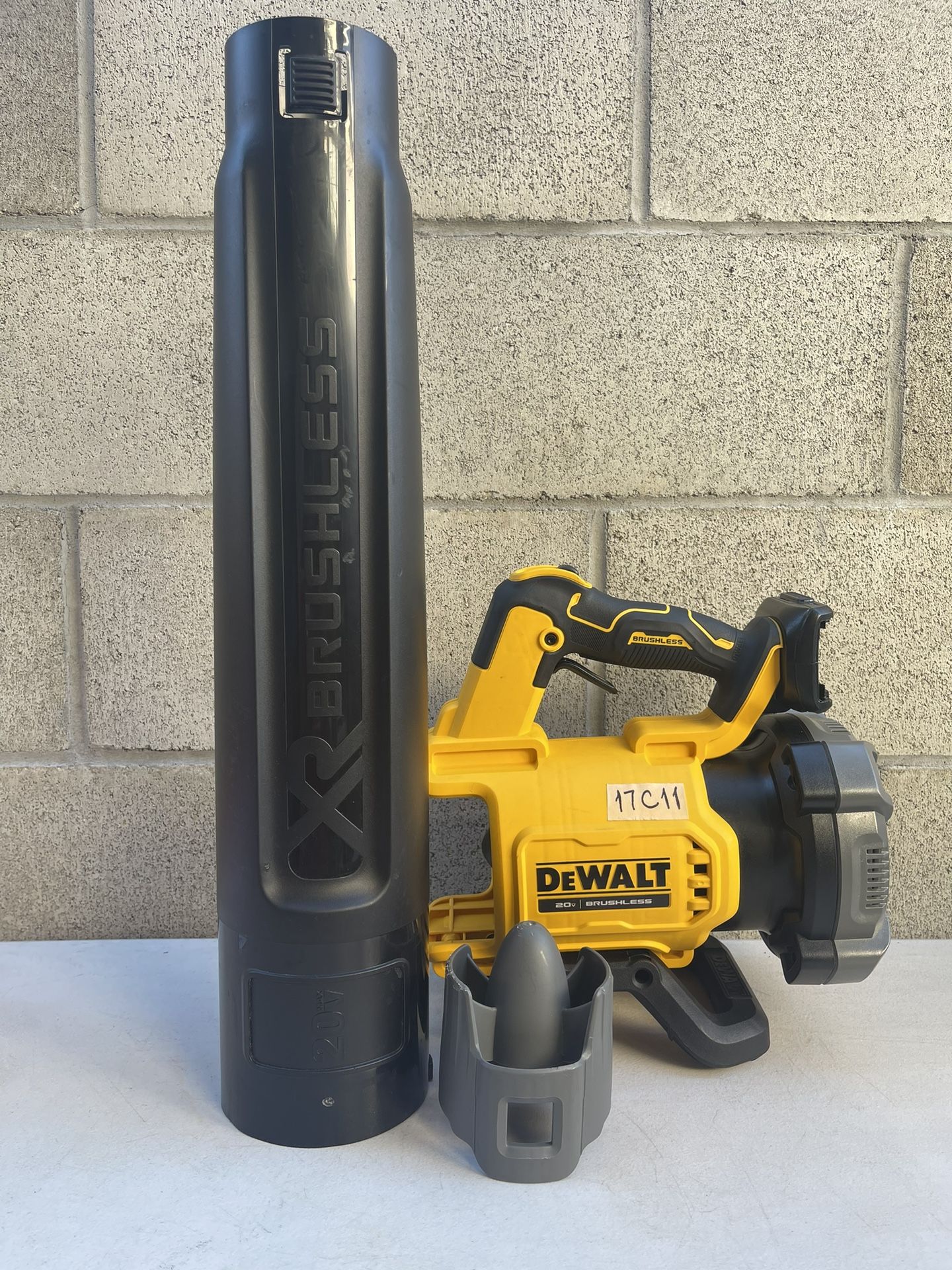 DEWALT 20V MAX 125 MPH 450 CFM Leaf Blower (Tool Only)