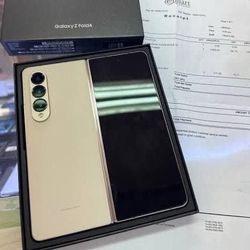 Samsung Galaxy Z Fold 4 Unlocked, FREE Smartwach/ Headphones. Pay $1 Today Rest in payments. NO CREDIT NEEDED FINANCING