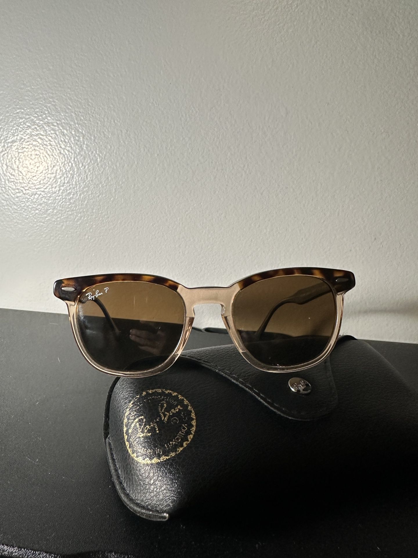 Ray-Ban Hawkeye Sunglasses