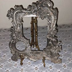 HEAVY HIGH QUALITY VINTAGE ORNATE FLORAL PEWTER ACCENT TABLE DECOR PICTURE FRAME