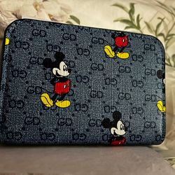 Brand new Mickey Mouse Mini wallet