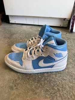Air Jordan 1 Mid SE "Legend Blue" – Men's 9.5