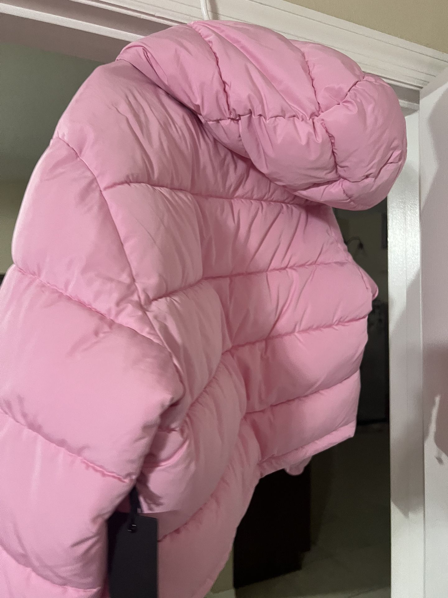 Woman’s Puffer Jacket
