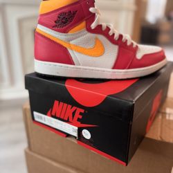Air Jordan 1 Reteo High OG- Fusion Red/Black-White/Rouge Fusion