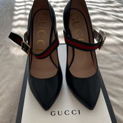 Gucci  Heels