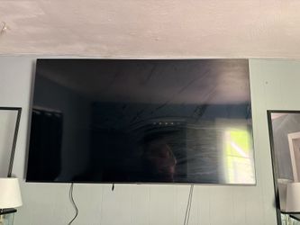 85 inch smart tv only 4 months old