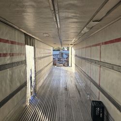 Container with Insulation 