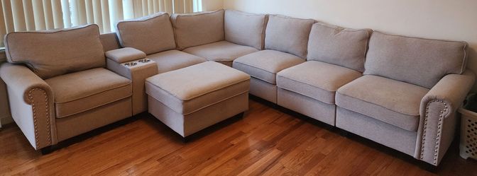 Gray Fabric Sectional Sofa with Ottoman