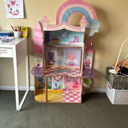 Kidkraft Rainbow Unicorn Mermaid Dream Doll House