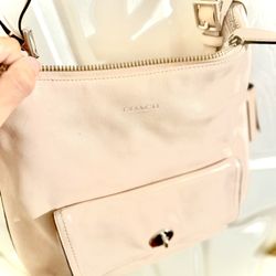 2024 Light Pink All Leather Authentic Coach Purse