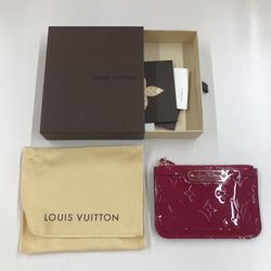 Louis Vuitton Vernis Key Pouch