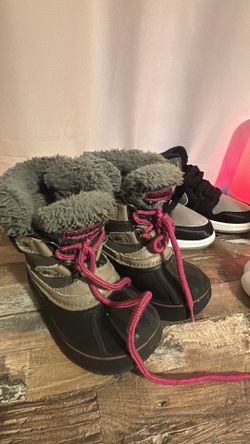 London fog snow boots
